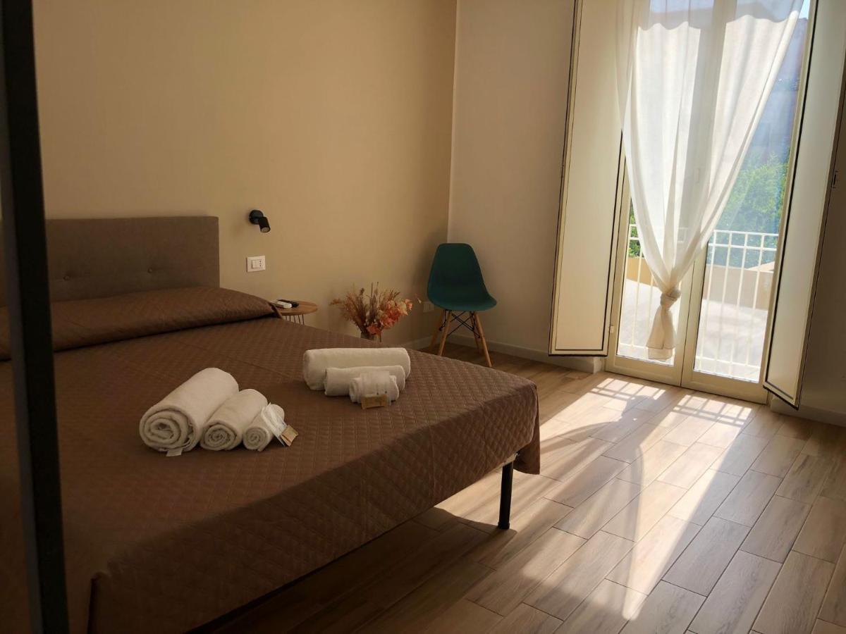 Charme Apartments Trapani Eksteriør billede